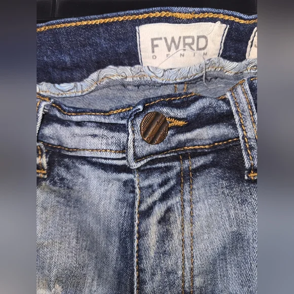 FWRD Denim Men's 32x32 Distressed Jeans - Picture 3 of 12